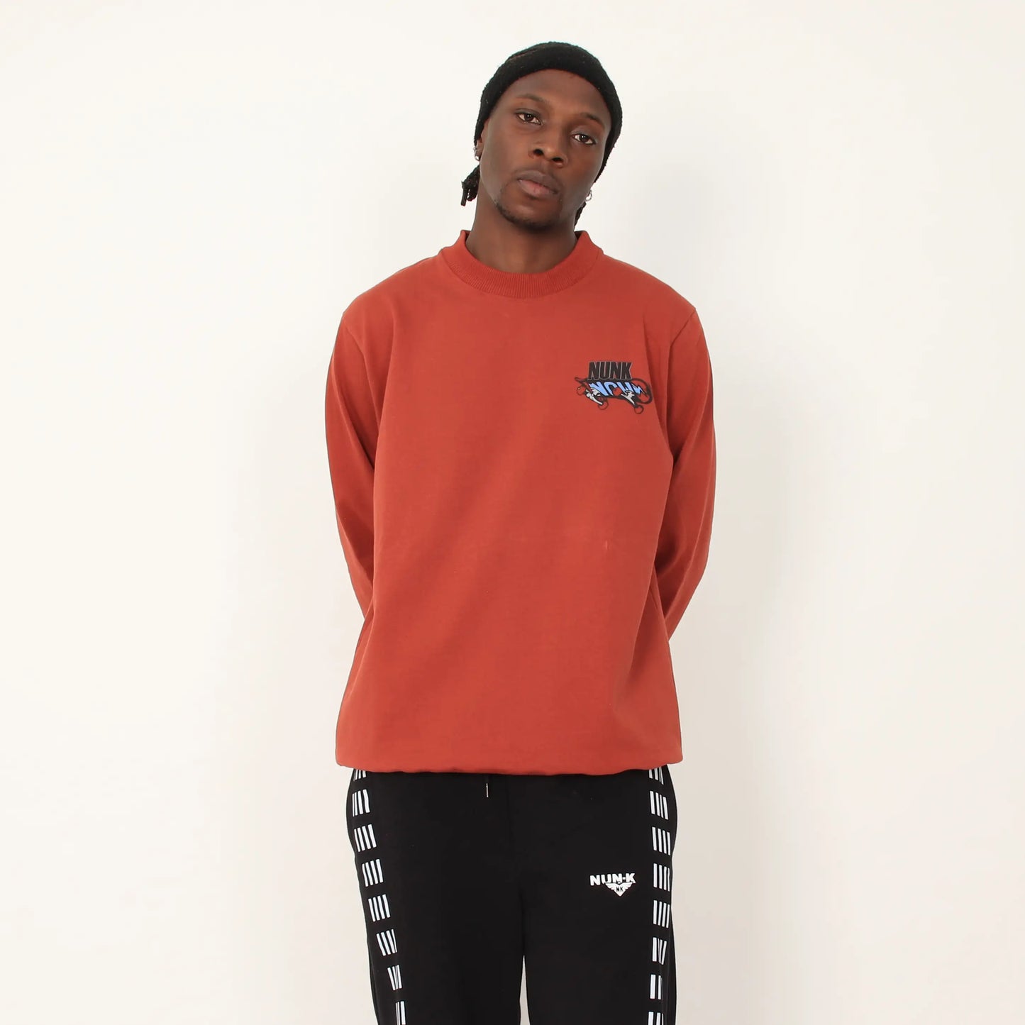 endo crew neck