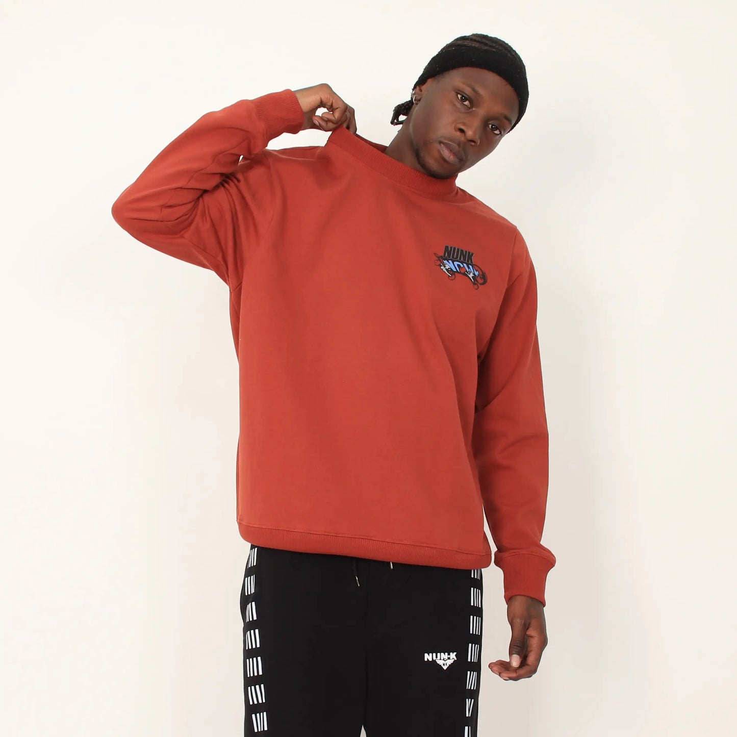 endo crew neck