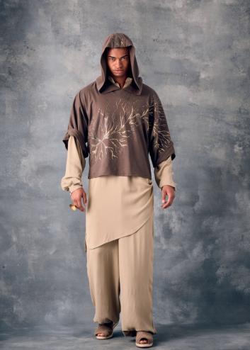 Conjunto en lino natural y camiseta con estampado artesanal en foil dorado | Ref. BARICHARA / MOMPOX / MONGUÍ