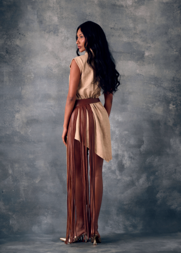 Vestido en algodón Tencel con acabado acid wash y cinturón artesanal en cuero | Ref. CAJICÁ / IZA